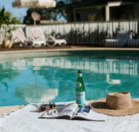 Noosa Heads Motel - Cruises Travel