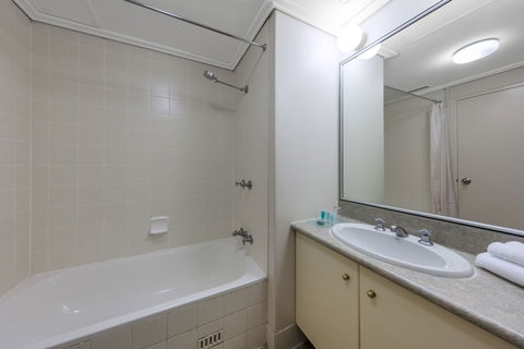 Waldorf Sydney Serviced Apartments - Tourism Guide 3