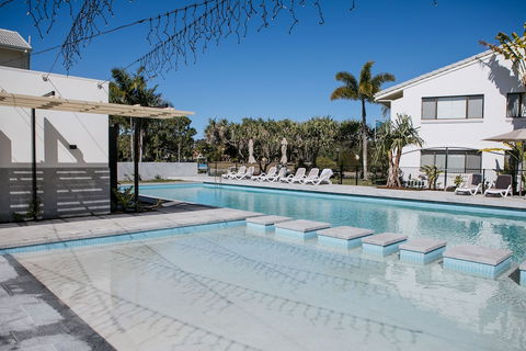 Culgoa Point Beach Resort - Cruises Travel 2