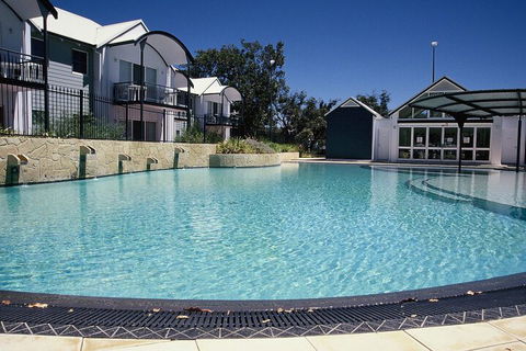 Mandurah Quay Resort - Cruises Travel 3