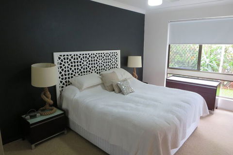 Coffs Harbour Holiday Apartments - Travel Search 2