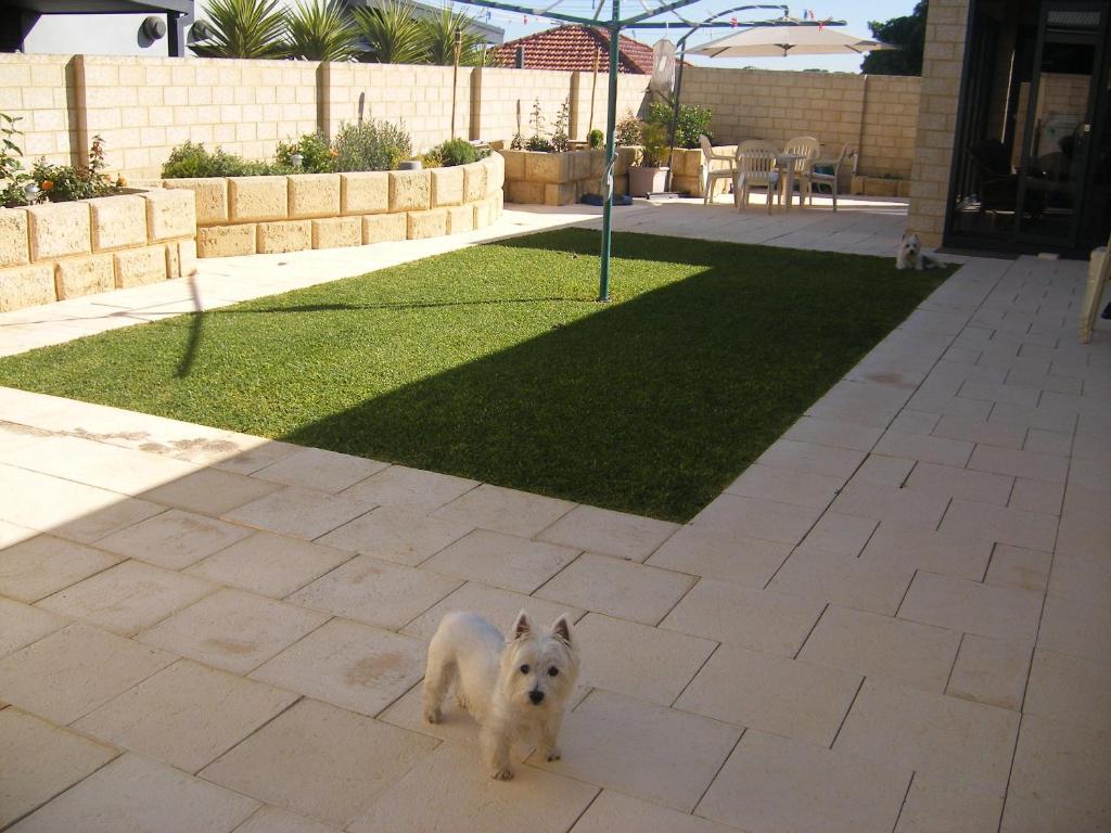 Beaconsfield WA Travel Search