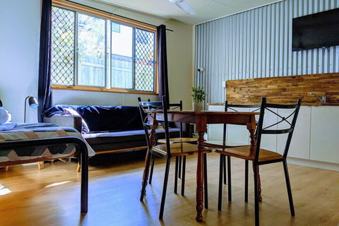 Woolshed Eco Lodge - Travel Search 4