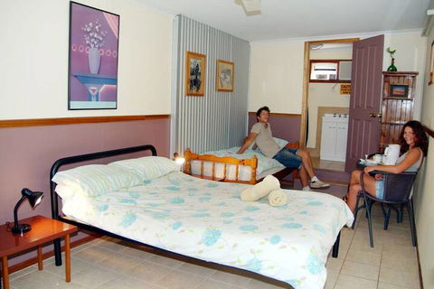 Woolshed Eco Lodge - Travel Search 6