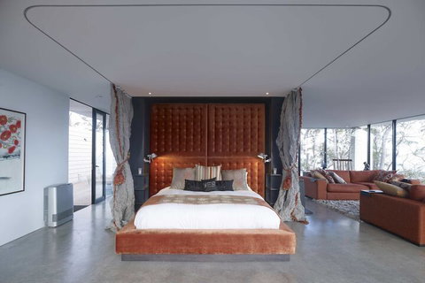 Rocky Hills Retreat - Travel Agents 6