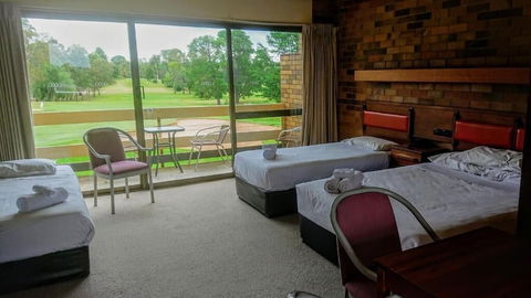 Shepparton Golf Club Motel - Travel Agents 3