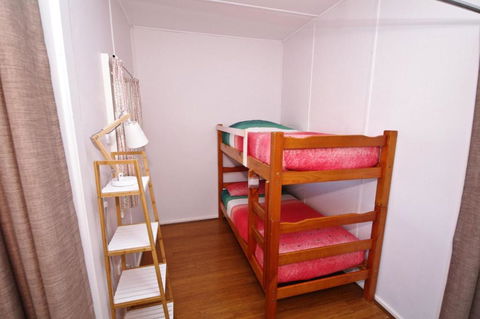 Bella Vista 9 East Street - Tourism Guide 2