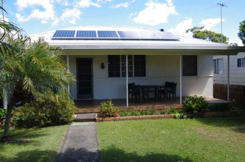 Fleur Cottage 7 Willow Street - Tourism Guide 4