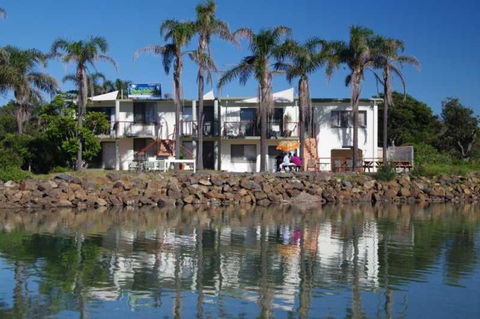 Beachfront 3 25 Willow Street - Tourism Guide 2