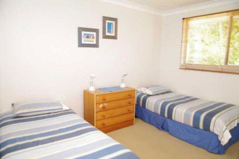 Coastwatch 26 Comara Terrace - Tourism Guide 4