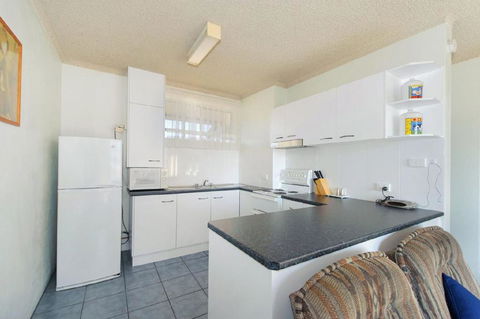 Portview 8 8 / 2 Waugh Street - Cruises Travel 7