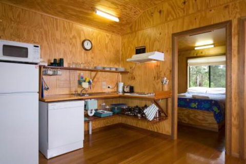 Brodribb River Rainforest Cabins Cabin 2 - Cruises Travel 4