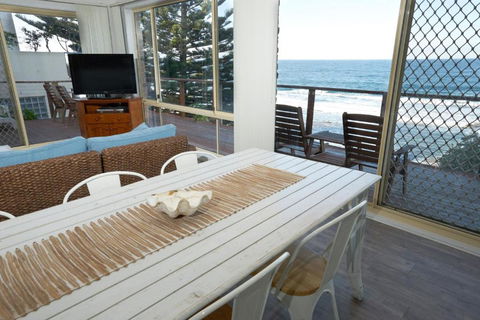 Kalimna Blue Bay NSW - Travel Search 7