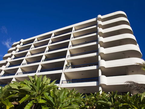 St Tropez Unit 9 The Entrance NSW - Travel Search 5
