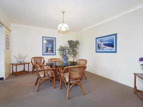 St Tropez Unit 9 The Entrance NSW - Travel Search 6