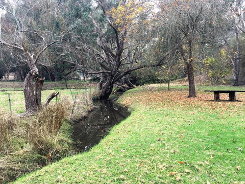 Historic Oak Hill House Estate Truffle Gourmet Festival Region - Tourism Guide 1