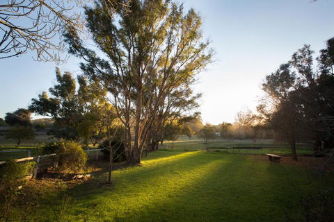 Historic Oak Hill House Estate Truffle Gourmet Festival Region - Tourism Guide 5