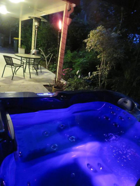 Shasta Place - Tourism Guide 2