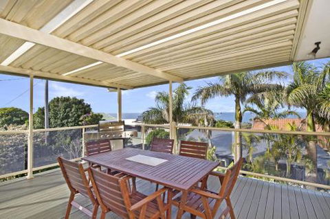 SEAVIEW DREAM Bonny Hills - Travel Agents 4