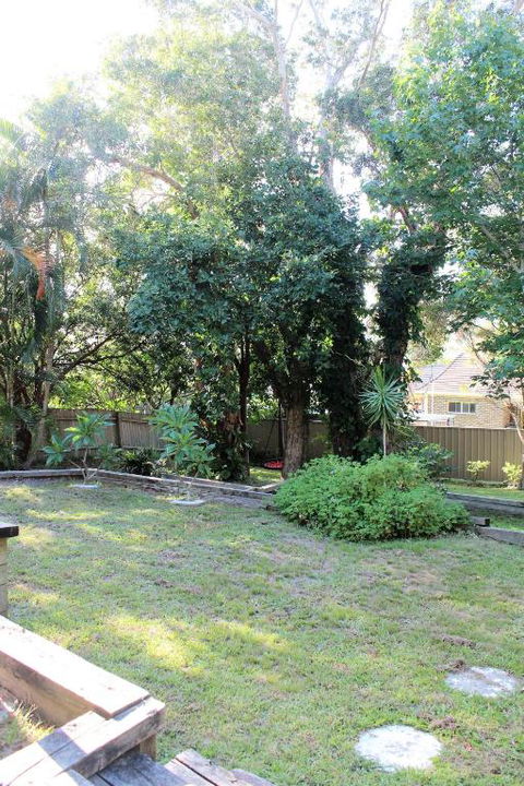 Mignon Cottage 9 Noongah Terrace - Tourism Guide 1