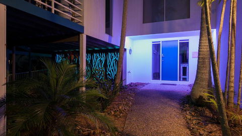 Utopia Beach House - Cruises Travel 2