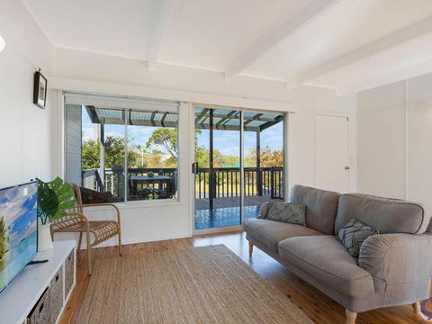 House One At Potato Point - Travel Search 3