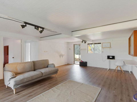 House One At Potato Point - Travel Search 5