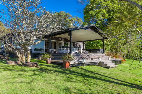 A PERFECT STAY - Aria - Tourism Guide 1