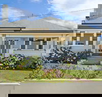 Merri Place
