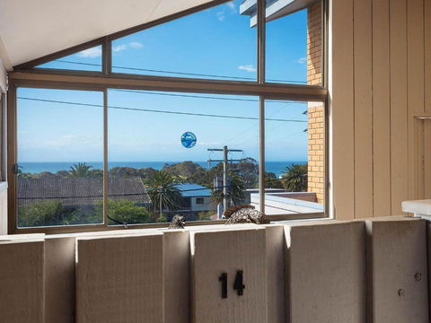 Sheridan Court On Wagonga - Cruises Travel 4