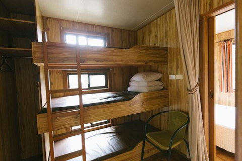 Wonboyn Cabins & Caravan Park - Tourism Guide 3