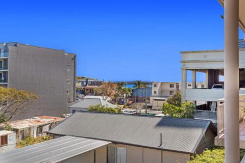 Zenith Unit 7 Shoal Bay - Tourism Guide 5