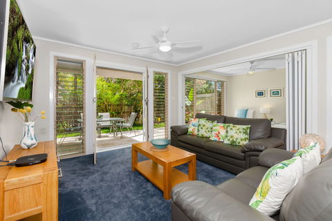 Hastings Cove Apartment - Tourism Guide 4