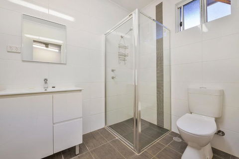 Getaway Villas Unit 38 3 1 Bedroom Self Contained Accommodation - Travel Agents 3