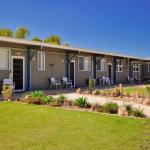 Getaway Villas Unit 38 4 1 Bedroom Self Contained Accommodation - Travel Agents 1