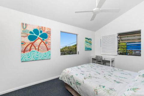 Beachies 1 - Travel Search 5