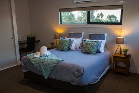 Pomonal Estate Mt. Cassell Villa - Travel Search 2