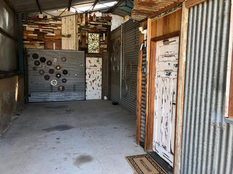 Bed In A Shed Vineyard Stay - Tourism Guide 2