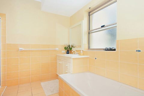 Shelly Beach House 1 - Tourism Guide 6