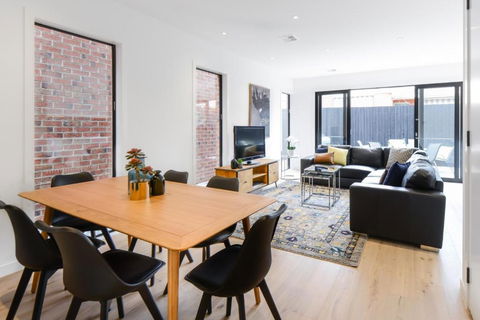 BOUTIQUE STAYS Murrumbeena Place 1 - Travel Search 5