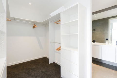 BOUTIQUE STAYS Murrumbeena Place 2 - Travel Search 2