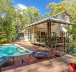 7 Naiad Court Rainbow Shores Perfect Beach House Swimming Pool  Walk To Beach Aircon Wi Fi