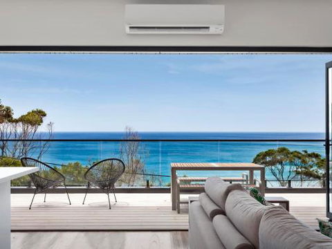 The Cube Striking Architectural Showpiece - Travel Search 1