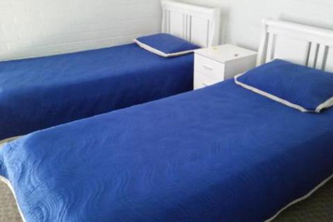 By The Sea Unit 3 13 Esplanade Kings Beach - Travel Search 4