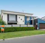 Campbell St. 11 Moffat Beach - Travel Search