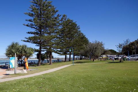 Columbia Point U6 7 Bulcock Beach Esp - Travel Search 6