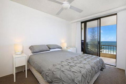Edgecliffe Unit 7 4 Bulcock Beach Esplanade Kings Beach - Travel Search 4