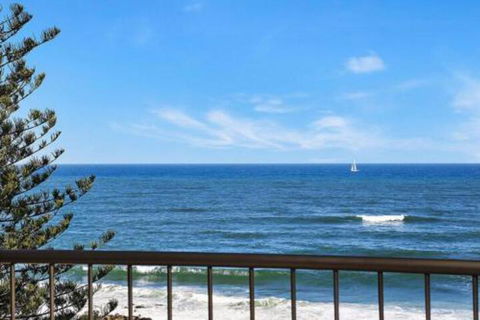 Edgecliffe Unit 7 4 Bulcock Beach Esplanade Kings Beach - Travel Search 3