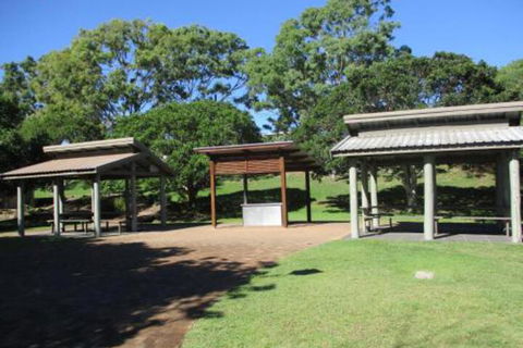The Sun & The Sea In Hervey Bay - Travel Search 4