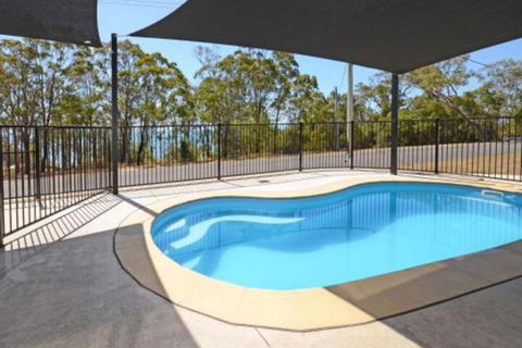 Holiday In Style Hervey Bay - Travel Agents 0
